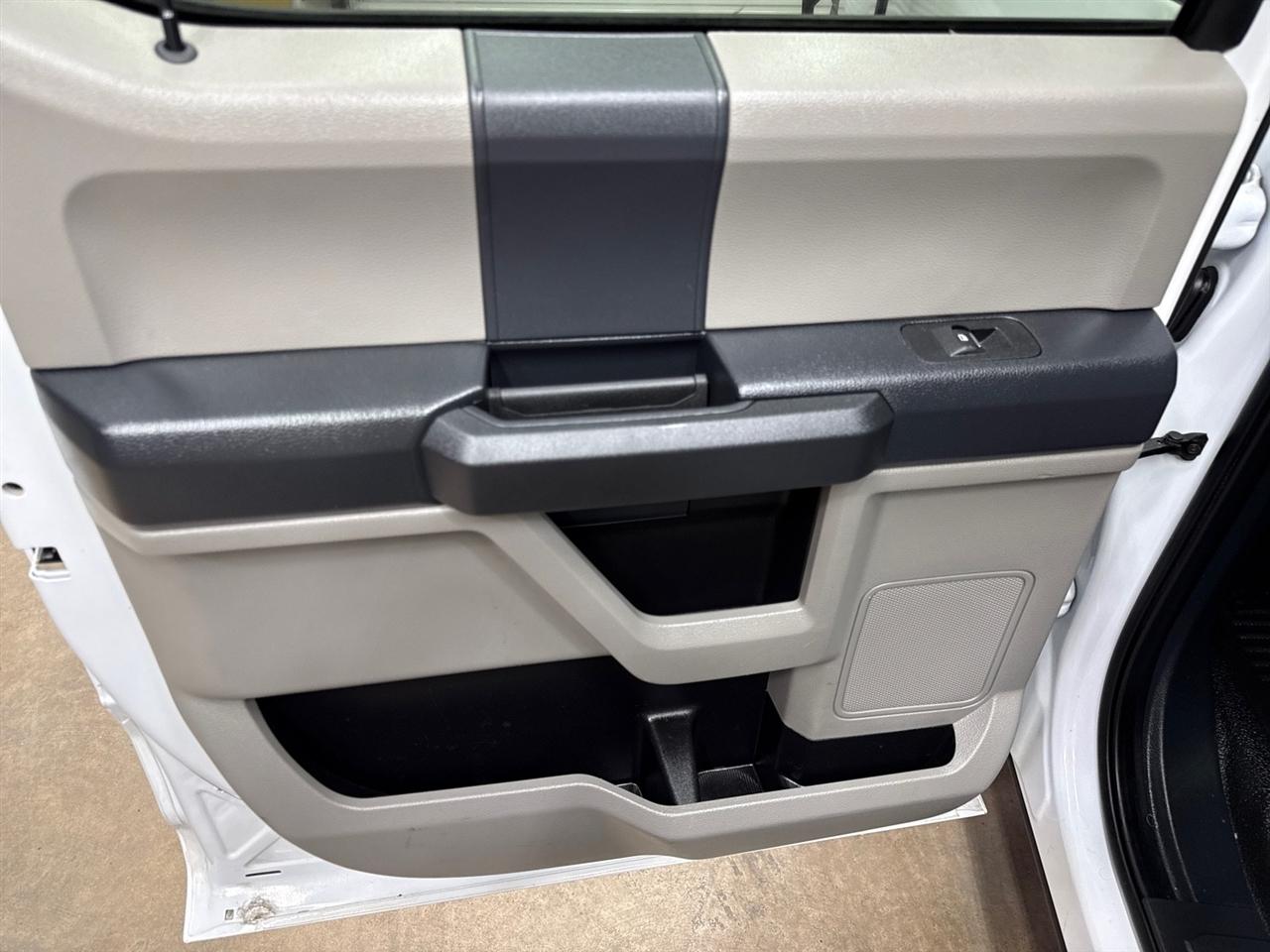 Ford F-350 SD King Ranch Crew Cab Long Bed DRW 4WD 2022