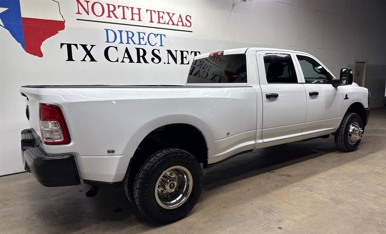 RAM 3500 Tradesman Crew Cab 4WD DRW 2024