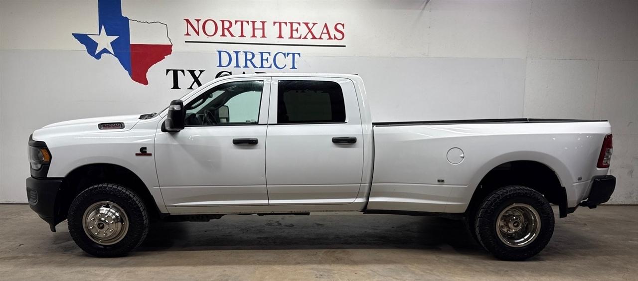 RAM 3500 Tradesman Crew Cab 4WD DRW 2024