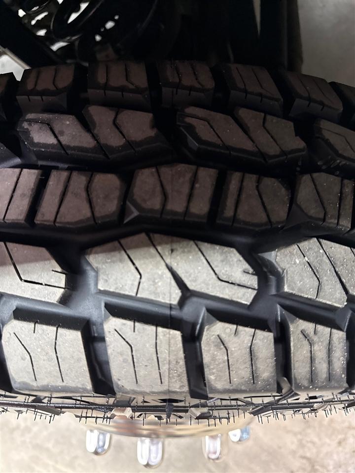 RAM 3500 Tradesman Crew Cab 4WD DRW 2024