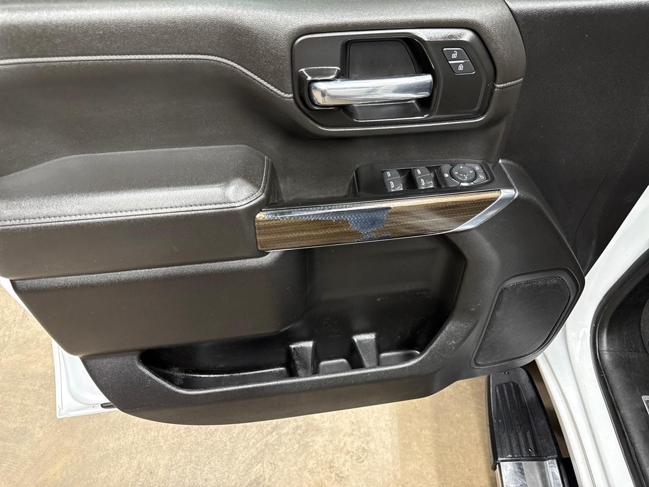 Chevrolet Silverado 2500HD LT Crew Cab Short Box 4WD 2022