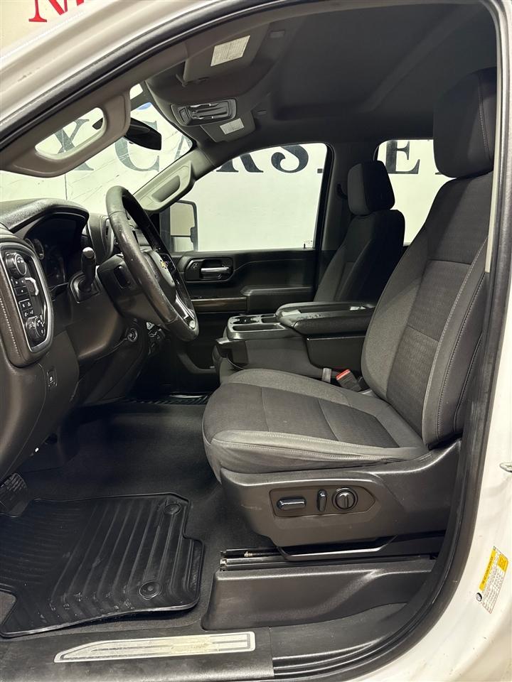 Chevrolet Silverado 2500HD LT Crew Cab Short Box 4WD 2022