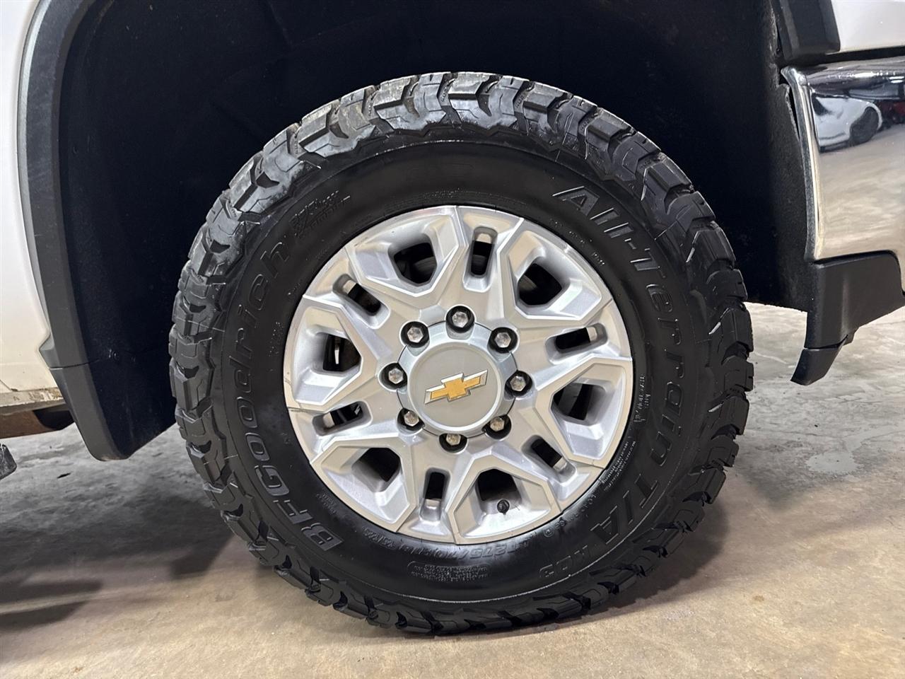 Chevrolet Silverado 2500HD LT Crew Cab Short Box 4WD 2022