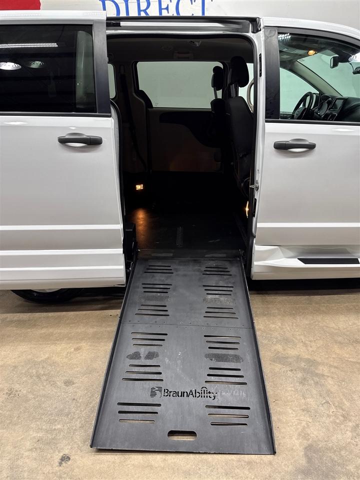 Dodge Grand Caravan SE Plus 2019