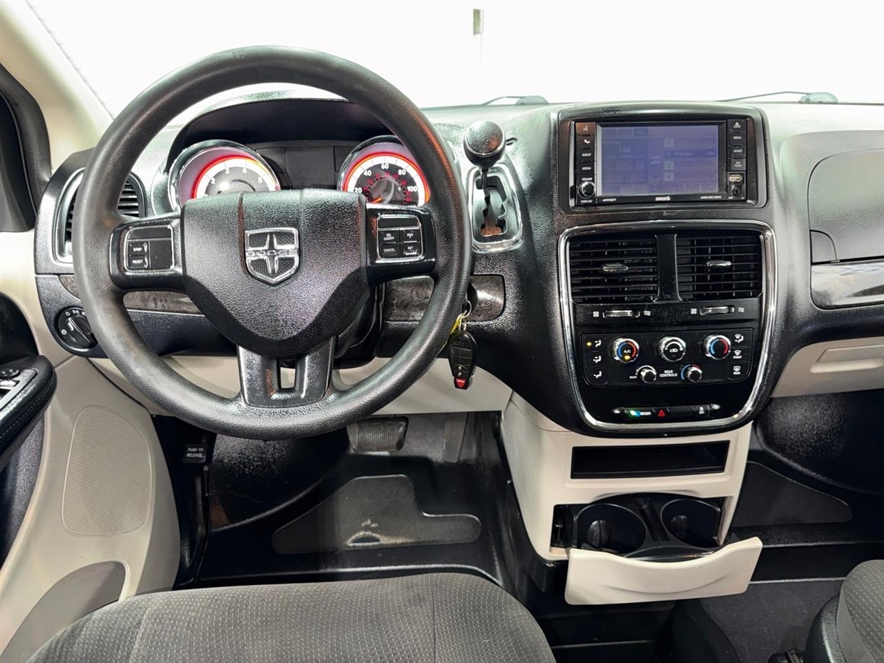 Dodge Grand Caravan SE Plus 2019