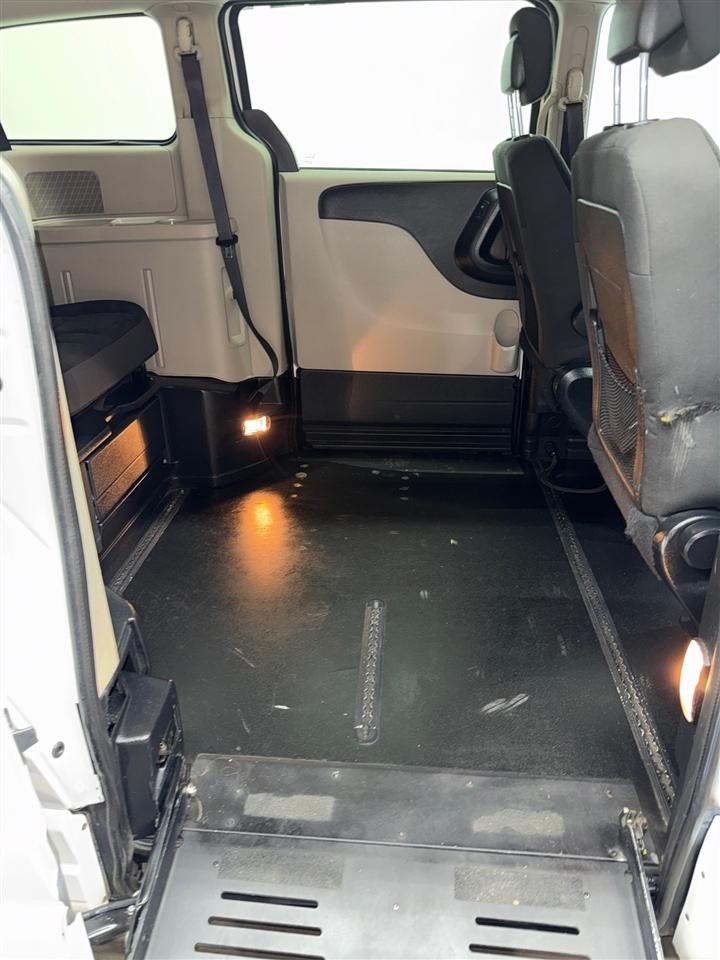 Dodge Grand Caravan SE Plus 2019