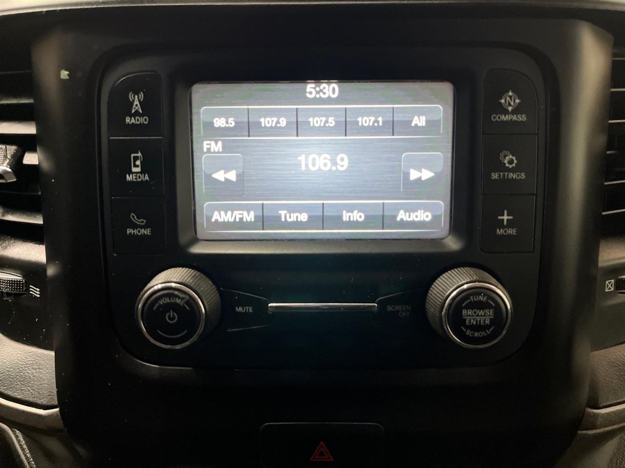 RAM 2500 Tradesman Crew Cab LWB 4WD 2019