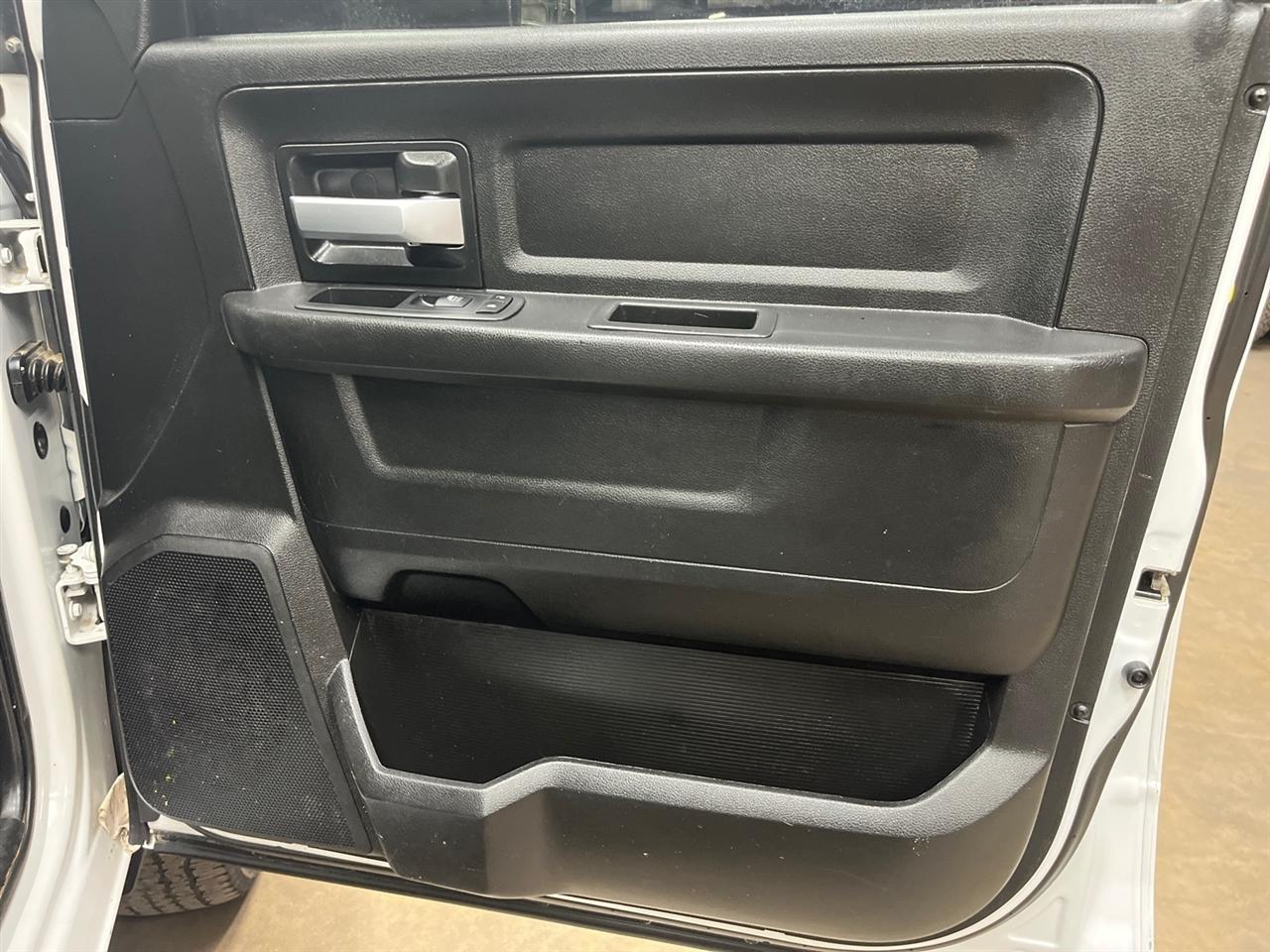 RAM 2500 Tradesman Crew Cab LWB 4WD 2019