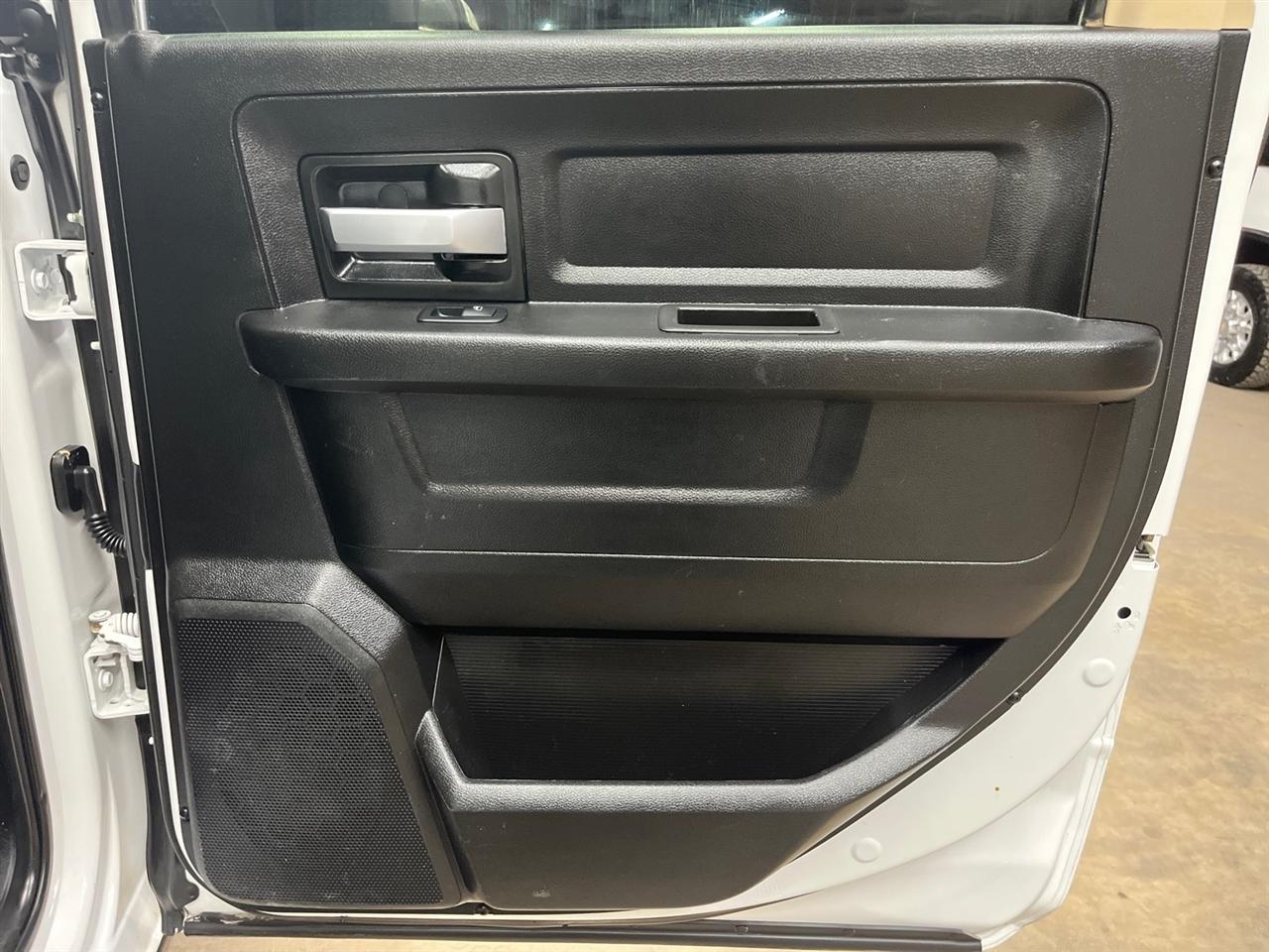 RAM 2500 Tradesman Crew Cab LWB 4WD 2019