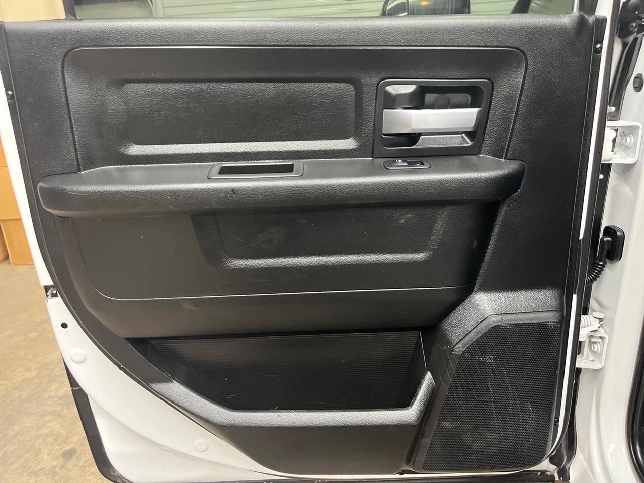RAM 2500 Tradesman Crew Cab LWB 4WD 2019