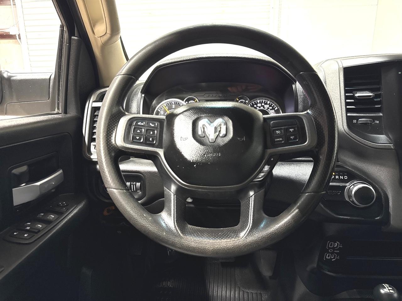 RAM 2500 Tradesman Crew Cab LWB 4WD 2019