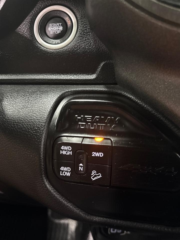 RAM 2500 Tradesman Crew Cab LWB 4WD 2022