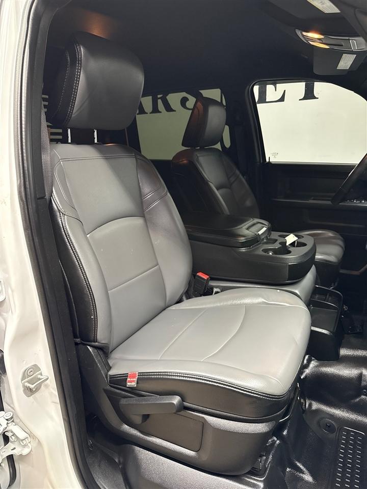 RAM 2500 Tradesman Crew Cab LWB 4WD 2022