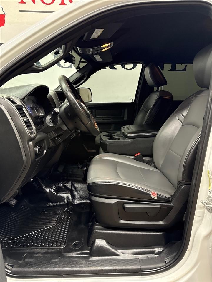 RAM 2500 Tradesman Crew Cab LWB 4WD 2022