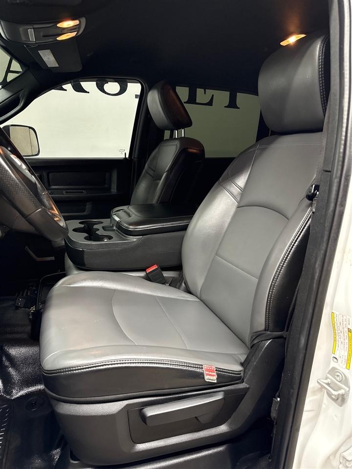 RAM 2500 Tradesman Crew Cab LWB 4WD 2022
