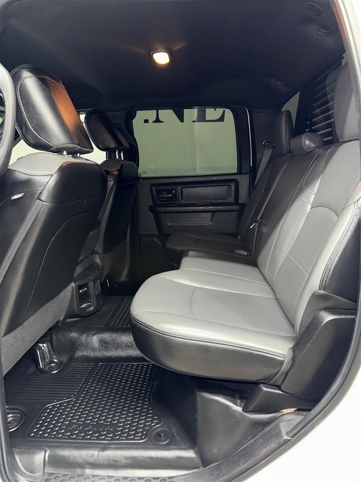 RAM 2500 Tradesman Crew Cab LWB 4WD 2022