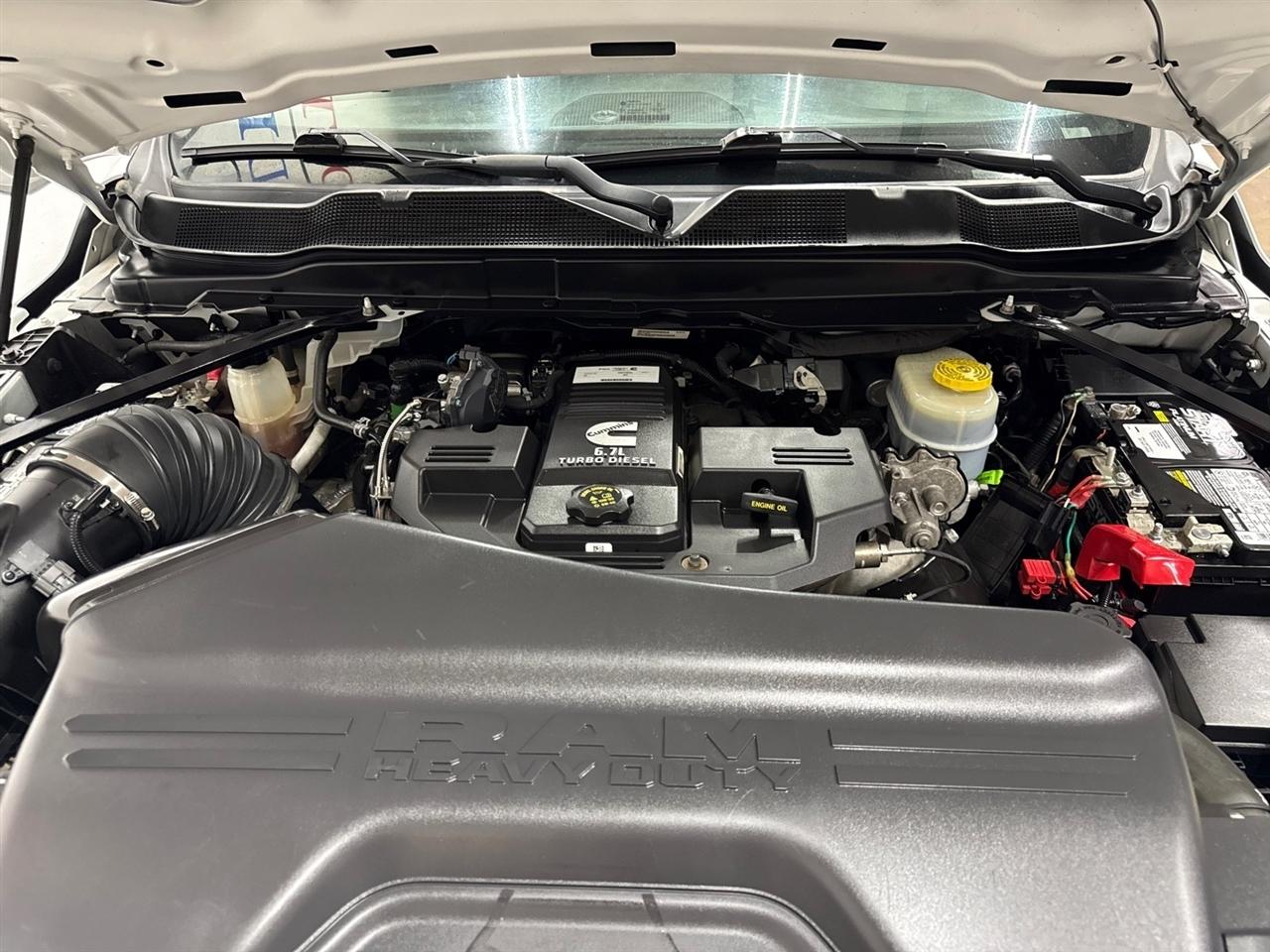 RAM 2500 Tradesman Crew Cab LWB 4WD 2022