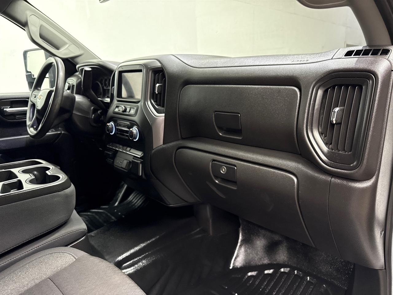 Chevrolet Silverado 2500HD Work Truck Crew Cab Long Box 4WD 2024