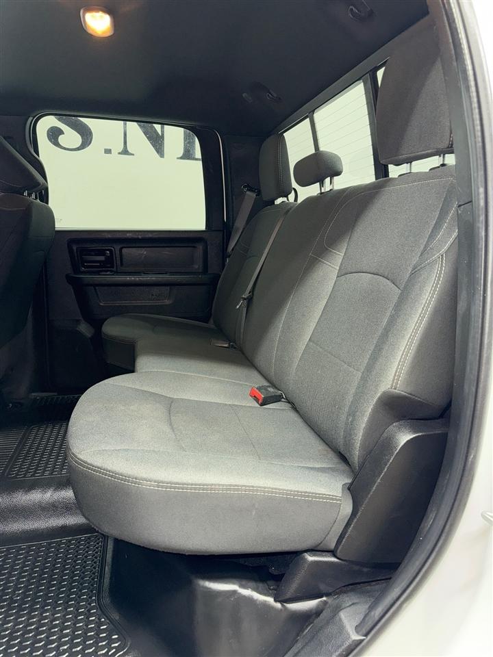 RAM 2500 Tradesman Crew Cab LWB 4WD 2022