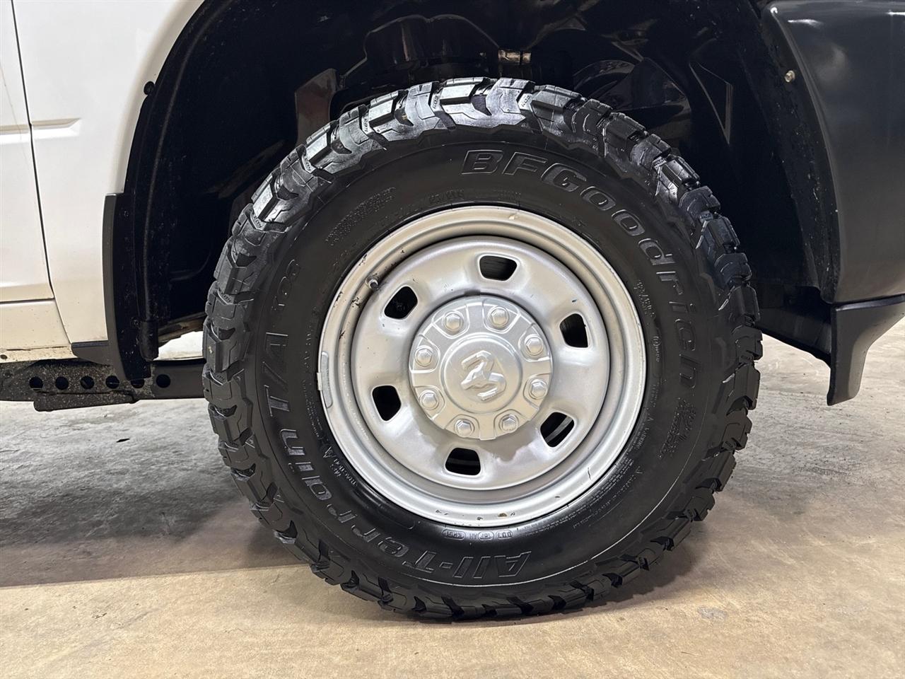 RAM 2500 Tradesman Crew Cab LWB 4WD 2022