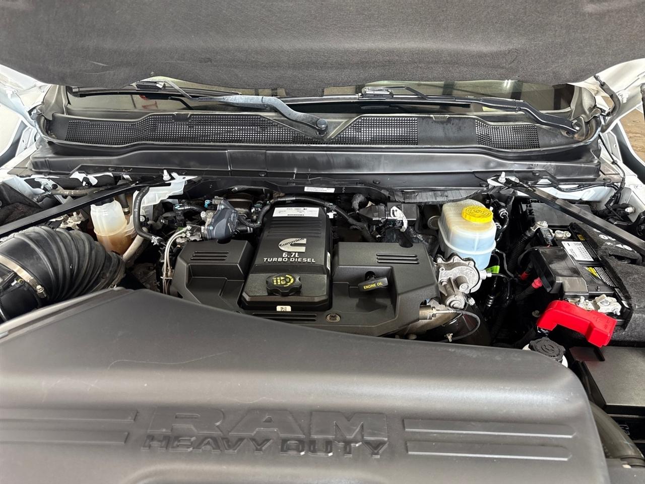 RAM 2500 Tradesman Crew Cab LWB 4WD 2022