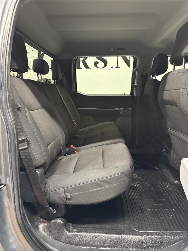 Ford F-350 SD XL Crew Cab Long Bed DRW 4WD 2024
