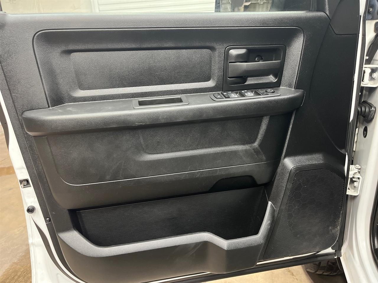 RAM 3500 Crew Cab 4WD DRW 2022