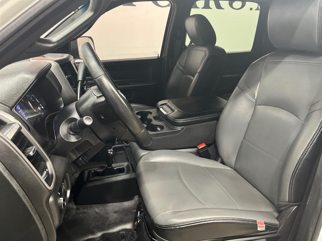 RAM 3500 Crew Cab 4WD DRW 2022