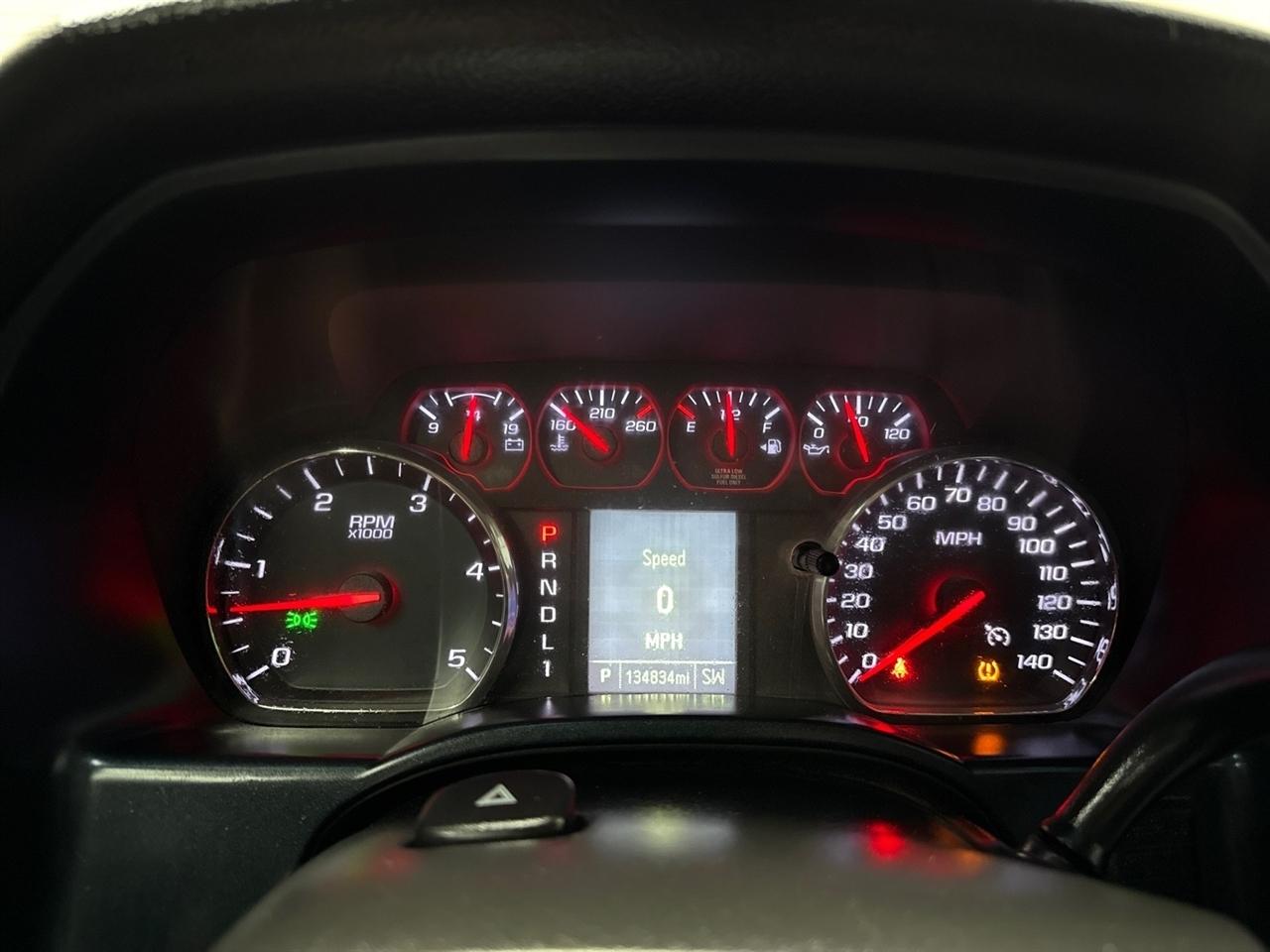 Chevrolet Silverado 2500HD Work Truck Crew Cab Long Box 4WD 2019