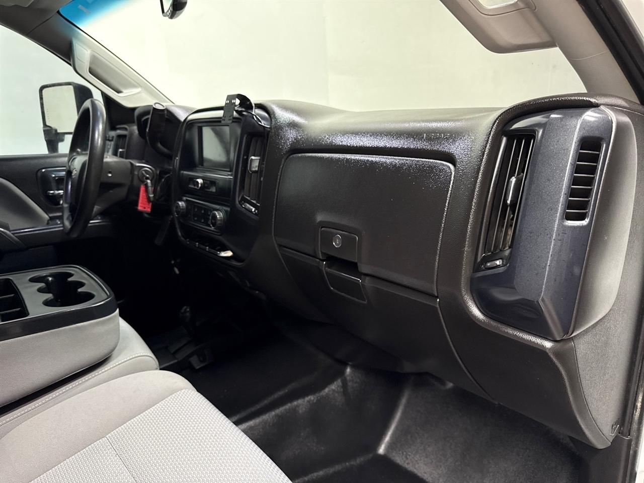 Chevrolet Silverado 2500HD Work Truck Crew Cab Long Box 4WD 2019