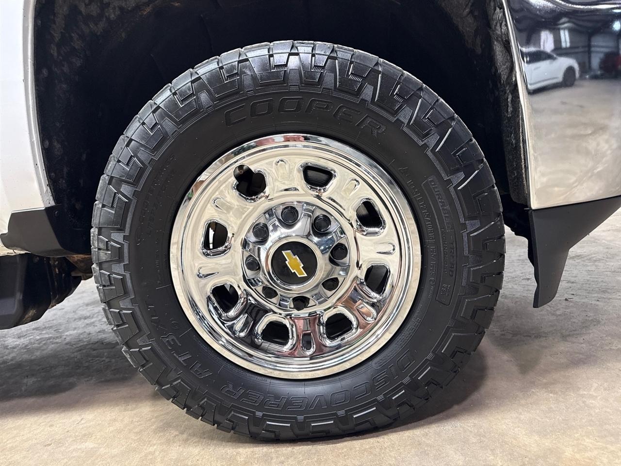 Chevrolet Silverado 2500HD Work Truck Crew Cab Long Box 4WD 2019