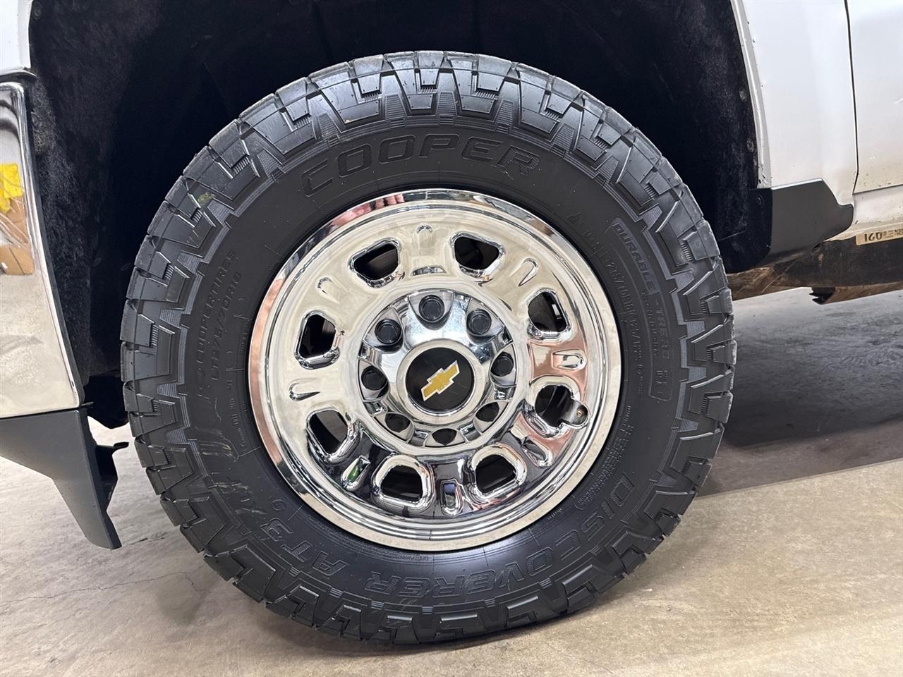 Chevrolet Silverado 2500HD Work Truck Crew Cab Long Box 4WD 2019