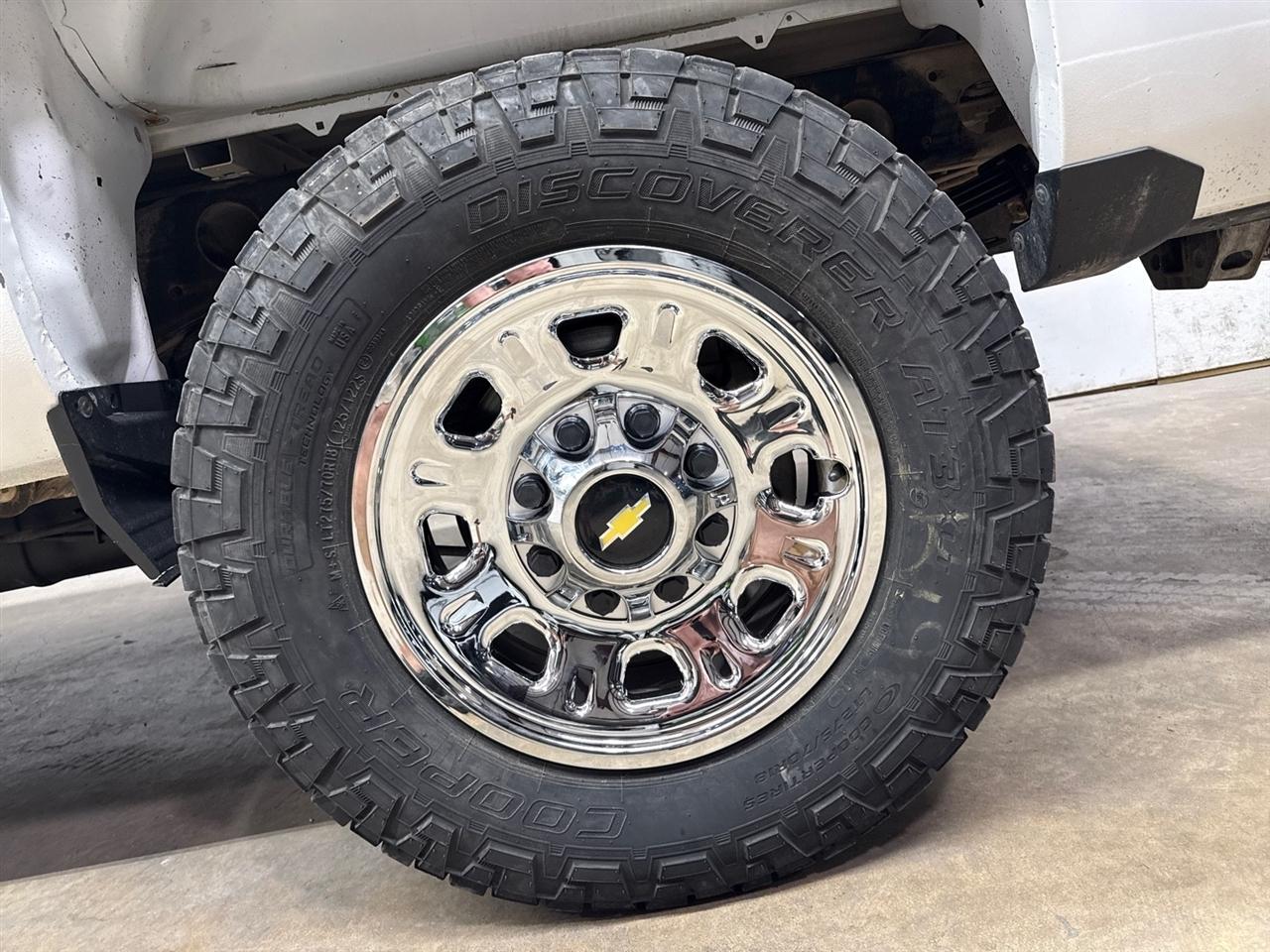 Chevrolet Silverado 2500HD Work Truck Crew Cab Long Box 4WD 2019