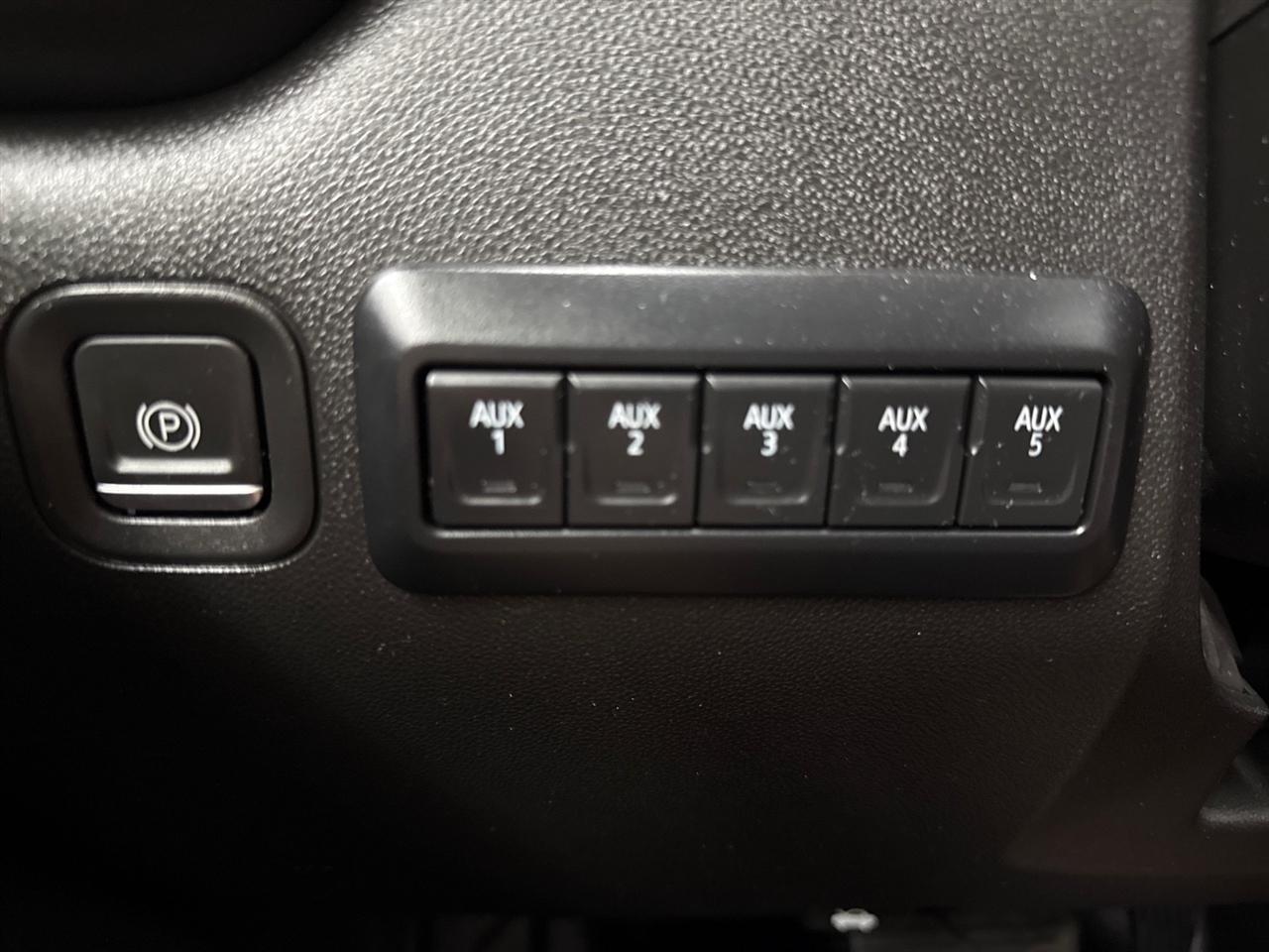 Chevrolet Silverado 2500HD Work Truck Crew Cab Long Box 4WD 2021