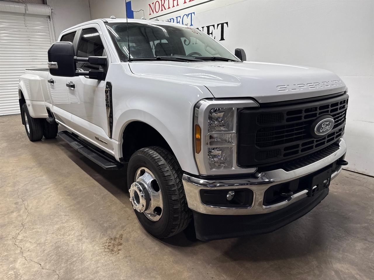 Ford F-350 SD Platinum Crew Cab Long Box 4WD DRW 2024
