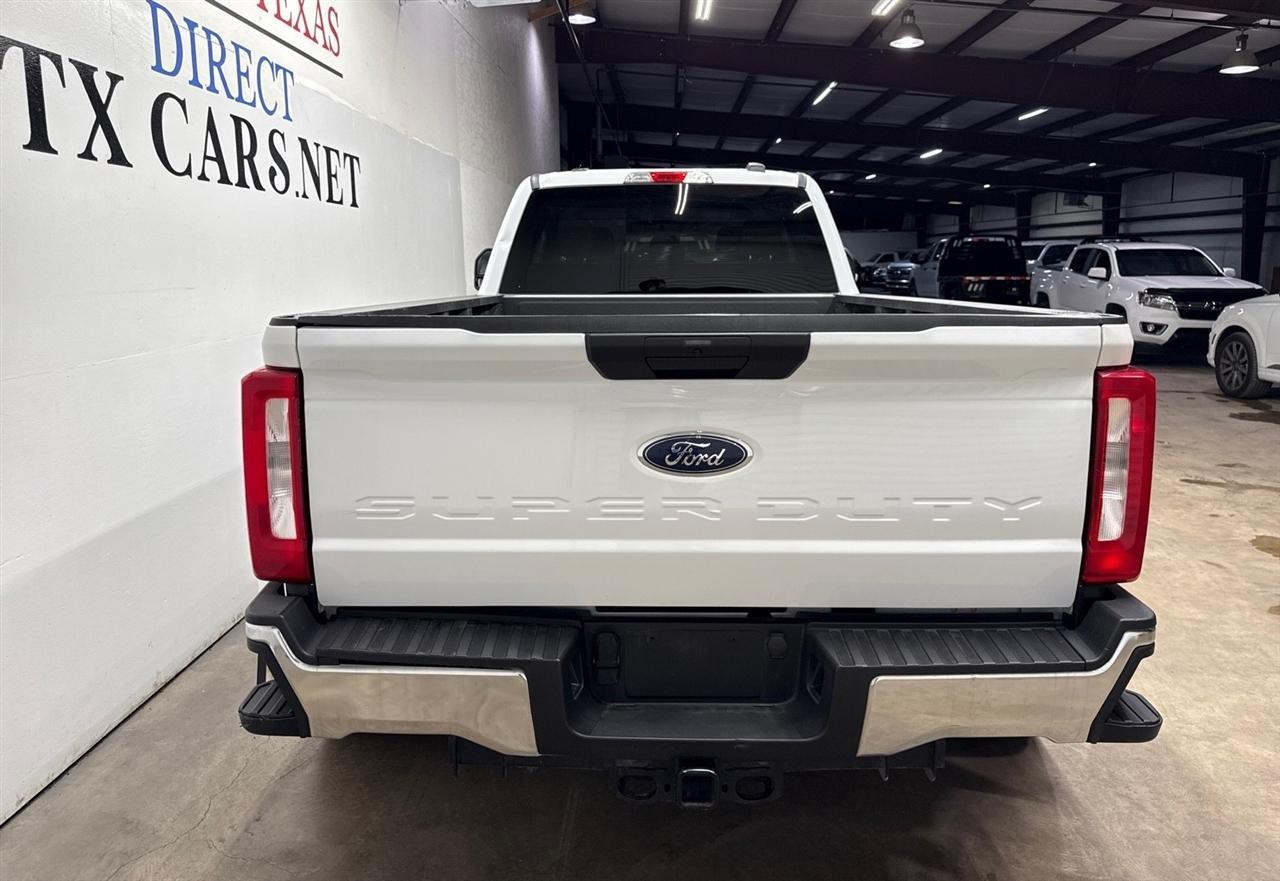 Ford F-350 SD Platinum Crew Cab Long Box 4WD DRW 2024
