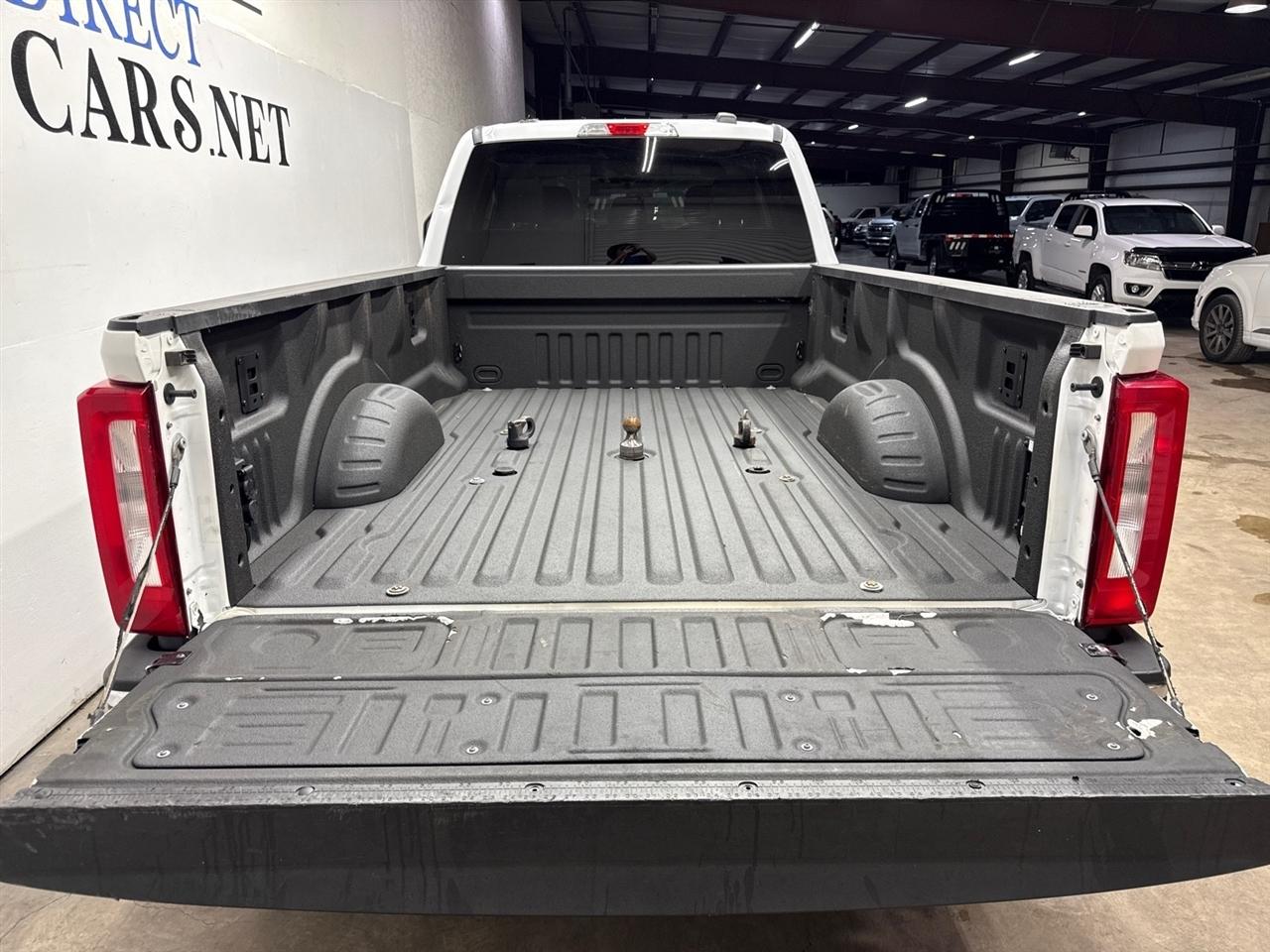 Ford F-350 SD Platinum Crew Cab Long Box 4WD DRW 2024