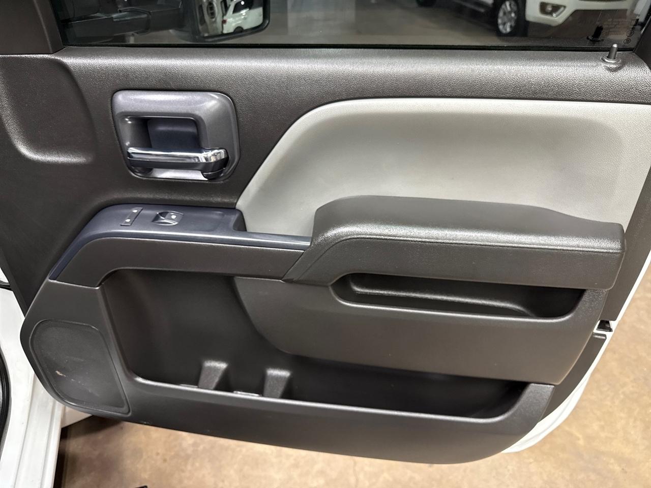Chevrolet Silverado Medium Duty  2019