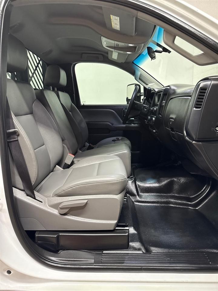 Chevrolet Silverado Medium Duty  2019