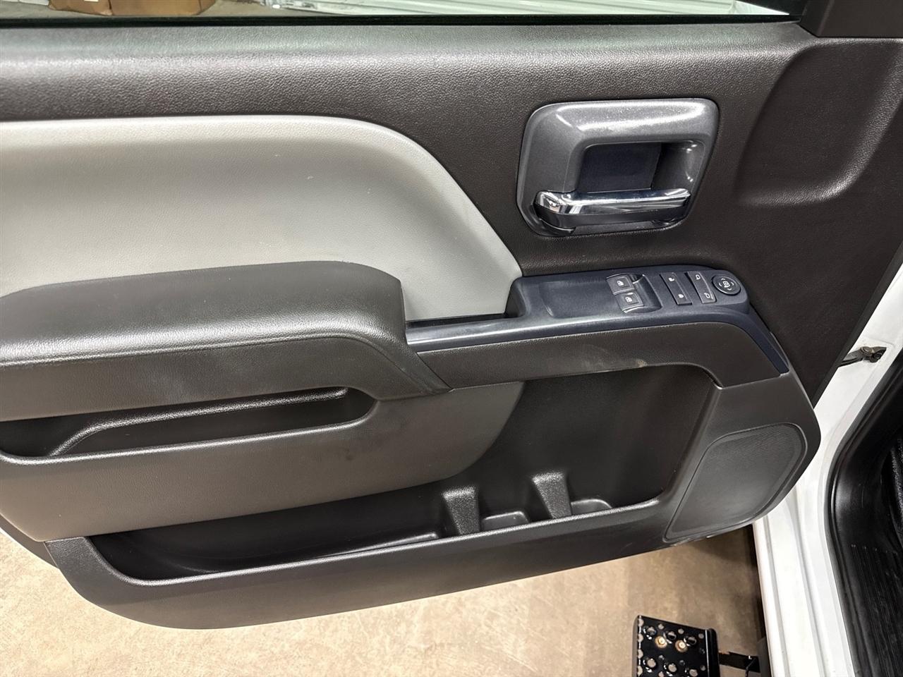 Chevrolet Silverado Medium Duty  2019
