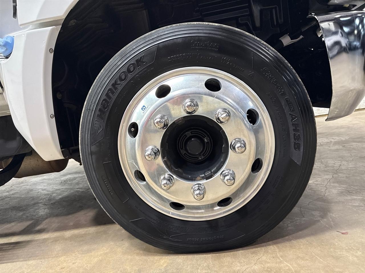 Chevrolet Silverado Medium Duty  2019