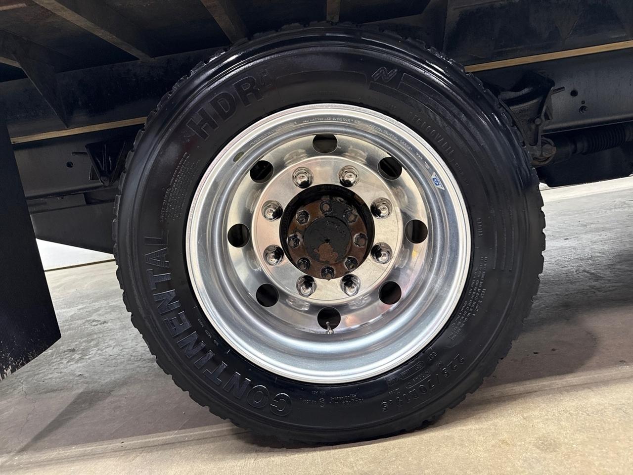 Chevrolet Silverado Medium Duty  2019