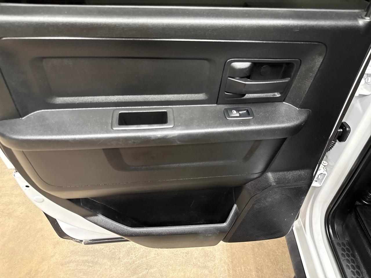 RAM 2500 Tradesman Crew Cab LWB 4WD 2018