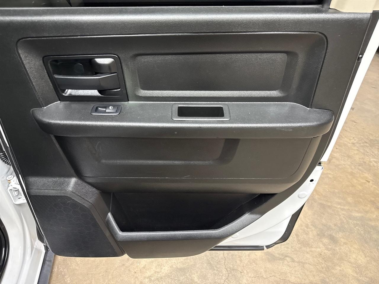 RAM 2500 Tradesman Crew Cab LWB 4WD 2018