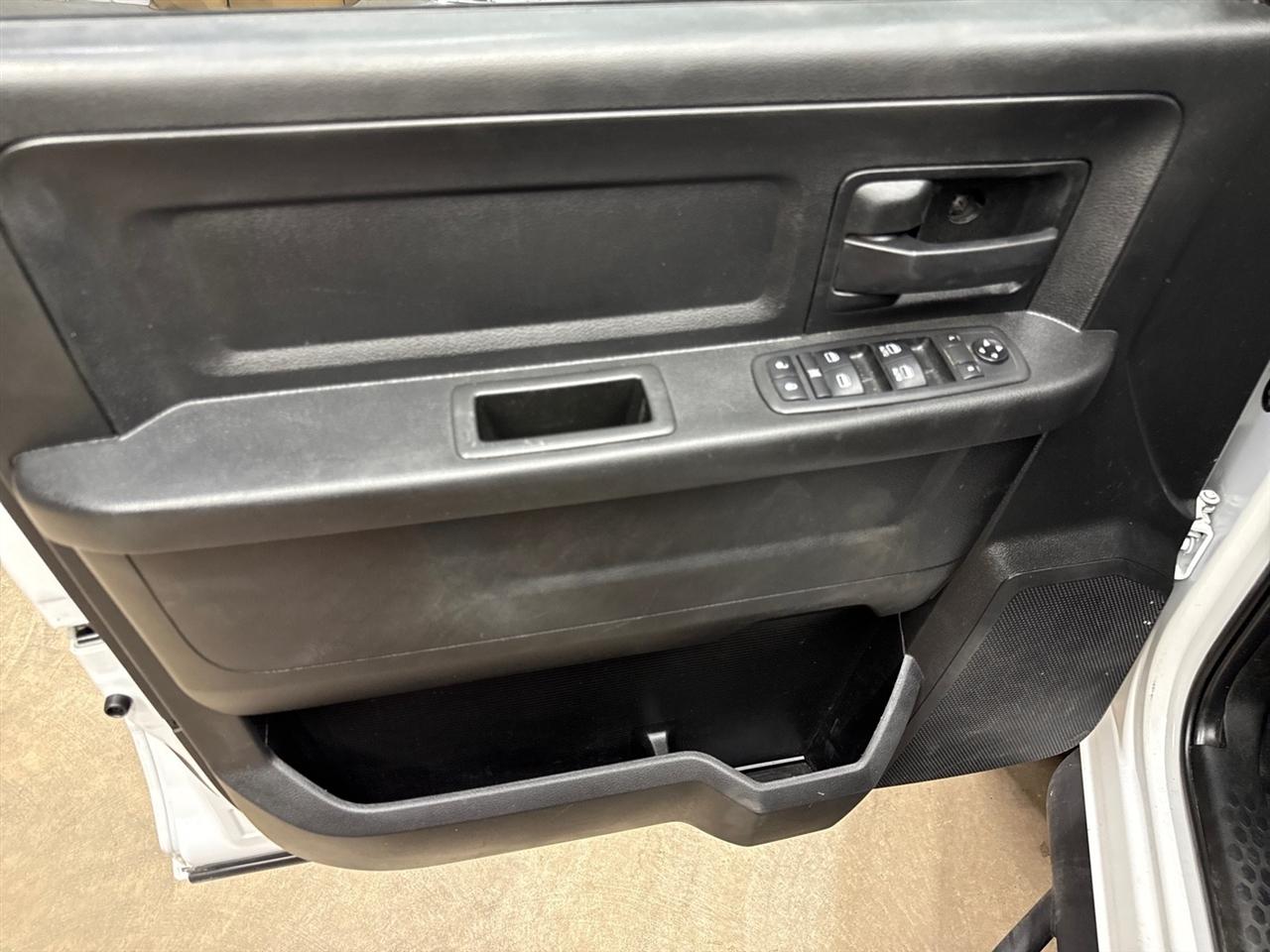 RAM 2500 Tradesman Crew Cab LWB 4WD 2018