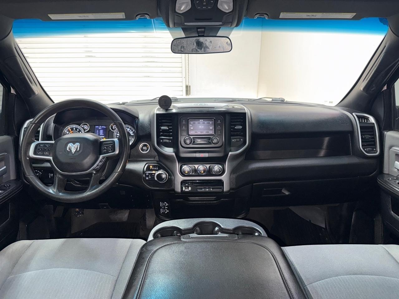 RAM 2500 Tradesman Crew Cab SWB 4WD 2021