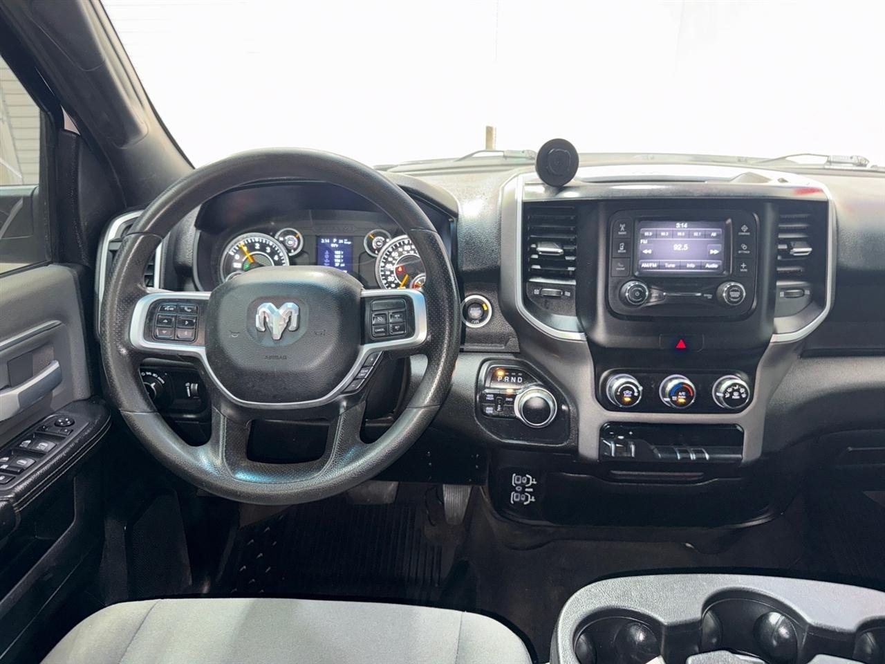 RAM 2500 Tradesman Crew Cab SWB 4WD 2021