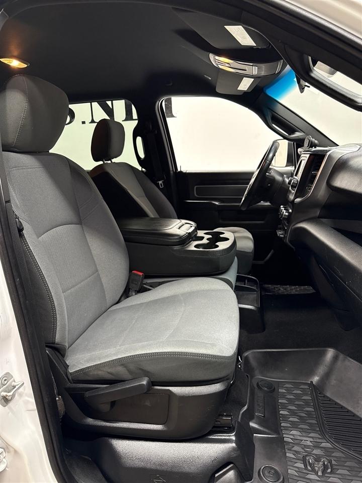RAM 2500 Tradesman Crew Cab SWB 4WD 2021