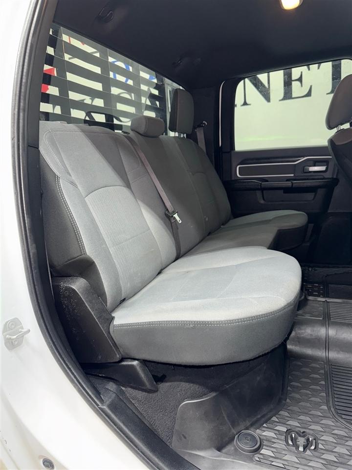 RAM 2500 Tradesman Crew Cab SWB 4WD 2021