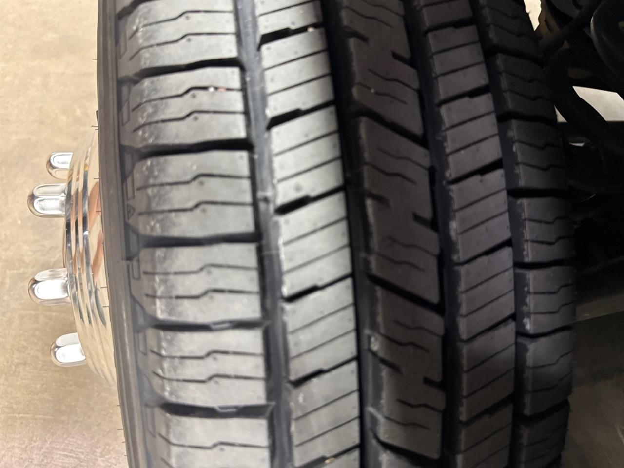 Ford F-350 SD XL Crew Cab Long Bed DRW 4WD 2024